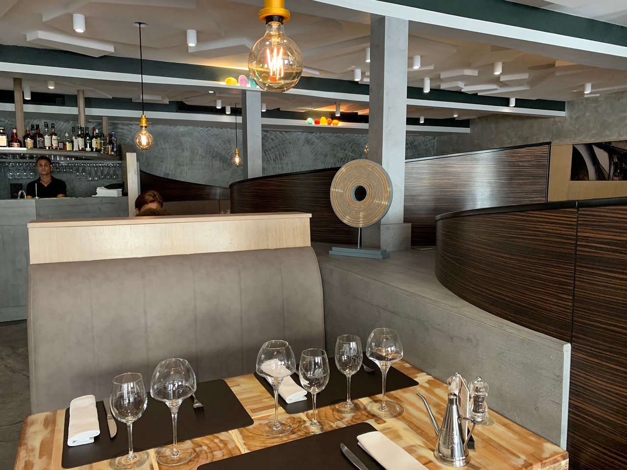 Intérieur du restaurant L'o à la Bouche